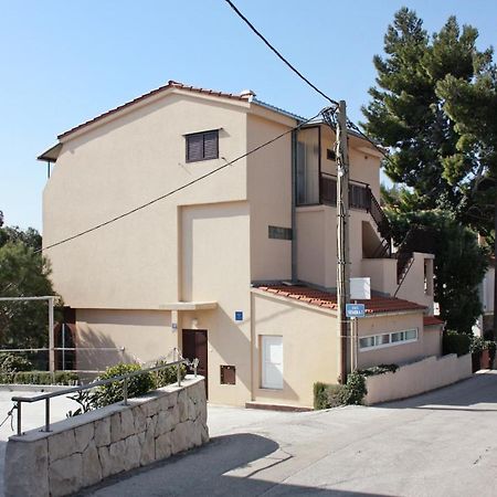 Apartments By The Sea Nemira, Omis - 5884 Tice Екстер'єр фото